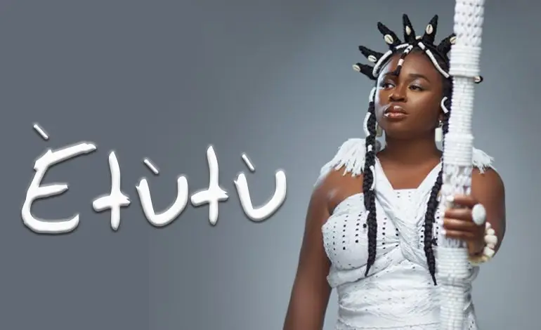 A Lens on Emotion, The Director’s Triumph – A Critical Analysis of Etutu as a Film.